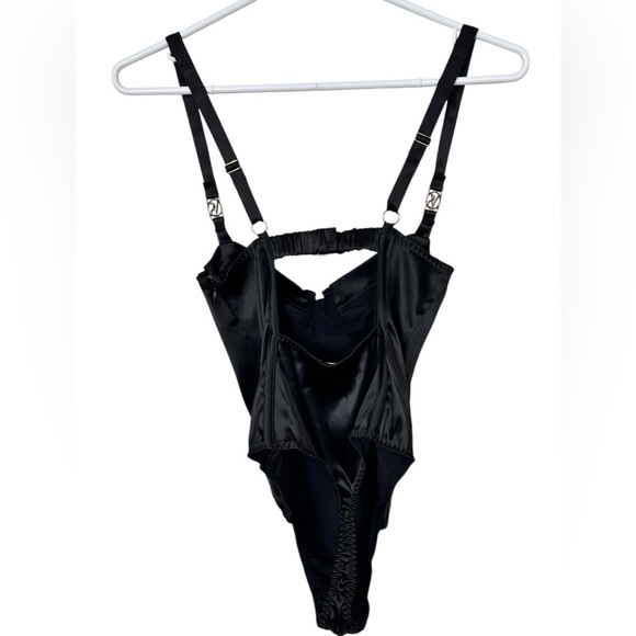 Victoria’s Secret black satin bustier bodysuit, S, corset, thong, Sexy - Picture 9 of 9